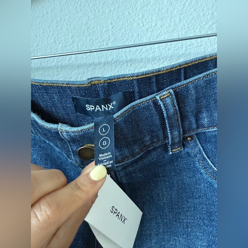 NWT SPANX JEANS - Picture 6 of 10